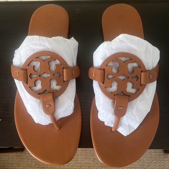 Authentic Tory Burch Miller sandals - Picture 2 of 4